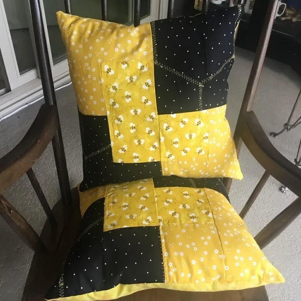 CLOSEOUT SALE $20NWT Set of Two Hand Crafted, Quilted “Bee Hive” Pillows.